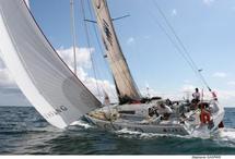 Les Sables Horta-Les Sables : ITA 55 Telecom Italia (Giovanni Soldini – Karine Fauconnier) à 425 milles de l’arrivée Les Sables Horta-Les Sables : ITA 55 Telecom Italia (Giovanni Soldini – Karine Fauconnier) à 425 milles de l’arrivée
