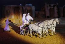 Du 26 novembre au 19 décembre 2011, le Puy du Fou ouvre à nouveau ses portes pour la période de Noël Du 26 novembre au 19 décembre 2011, le Puy du Fou ouvre à nouveau ses portes pour la période de Noël