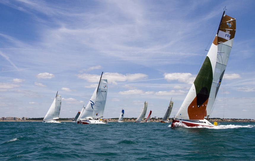 Les Sables - Horta - Les Sables: Picoty mène la flotte dans le golfe de Gascogne