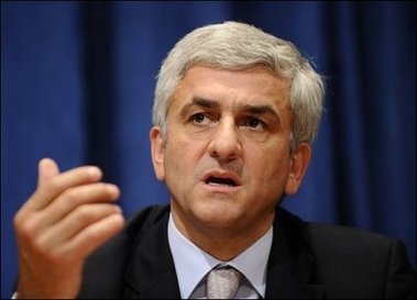 Hervé Morin, Minsitre de la défense était à l’Ecole supérieure d’application du Génie (ESAG) Hervé Morin, Minsitre de la défense était à l’Ecole supérieure d’application du Génie (ESAG)