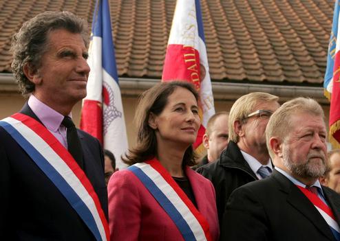 Jack Lang (à gauche) Jean-Pierre Kucheida ( à droite) et au centre Ségolène Royal  SIPA/HALEY