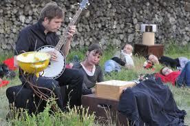 La Compagnie "Atelier de papier" en spectacle à la Tour D'arundel le vendredi 7 octobre  La Compagnie "Atelier de papier" en spectacle à la Tour D'arundel le vendredi 7 octobre
