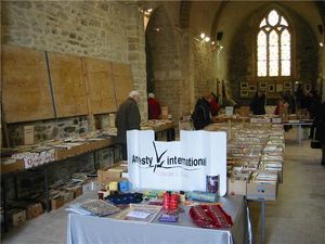 Foire aux livres à Olonne-sur-mer du dimanche 30/10/2011 au mardi 1/11/2011 Foire aux livres à Olonne-sur-mer du dimanche 30/10/2011 au mardi 1/11/2011