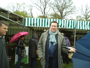 Raoul Mestre, Conseiller Municipal et candidat aux législatives pour la 2ème circonscription Raoul Mestre, Conseiller Municipal et candidat aux législatives pour la 2ème circonscription
