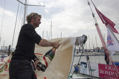 Solitaire du Figaro : Yann Eliès vainqueur à Gijón