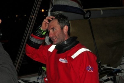 Jeremie Beyou skipper Maître CoQ - Arrivee Solo Arrimer 2013 Jeremie Beyou skipper Maître CoQ - Arrivee Solo Arrimer 2013
