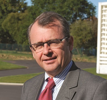 M. Wilfrid Montassier, Président de Vendée Expansion M. Wilfrid Montassier, Président de Vendée Expansion