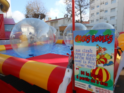 Fête foraine et foire aux voleurs, c'est parti !