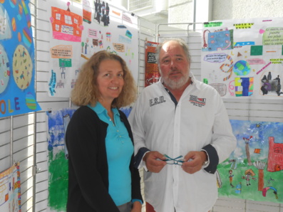 Anne-Laurence Gaudin, directrice maternelle de la Chaume et Jean Paul Picard, président de l'amicale Laïque des Sables