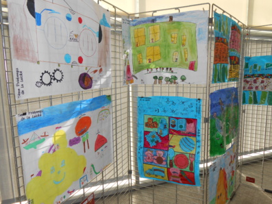 Exposition de dessins des écoles sablaises Exposition de dessins des écoles sablaises