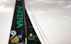 Le sponsor "Akéna Vérandas" arrête la voile