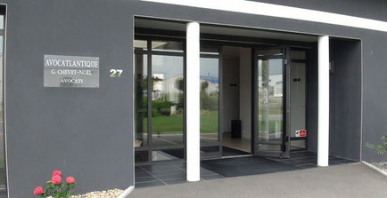 Les Robes noires en convention à la Beaujoire à partir du 19 octobre Les Robes noires en convention à la Beaujoire à partir du 19 octobre