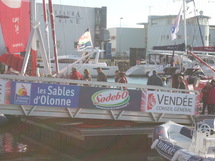 Vendée Globe 2008-2009: Le Point Info Course ouvrira ses portes le 6 novembre prochain avec pour premier invité Bernard Stamm. Vendée Globe 2008-2009: Le Point Info Course ouvrira ses portes le 6 novembre prochain avec pour premier invité Bernard Stamm.