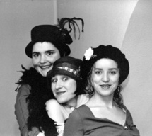 Sainte Foy : théâtre musical avec 'Les Triplettes de la Lune ' dimanche 16 novembre Sainte Foy : théâtre musical avec 'Les Triplettes de la Lune ' dimanche 16 novembre