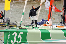 Vendée Globe : avarie de gréement sur Delta Dore de Jérémy Beyou Vendée Globe : avarie de gréement sur Delta Dore de Jérémy Beyou