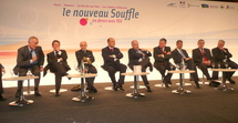 Ministre, élus et responsables de la SNCF et de Réseau Ferré de France au centre des Congrès des Atlantes. Ministre, élus et responsables de la SNCF et de Réseau Ferré de France au centre des Congrès des Atlantes.
