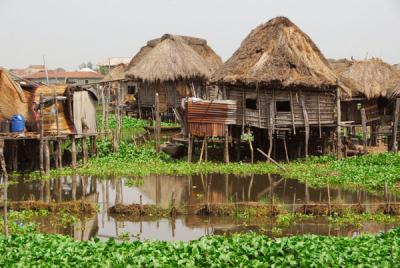 Une vue de la cité lacustre de Ganvié, située à une heure de route de Cotonou, la capitale du Bénin. (Photo Guy-André Coquet)