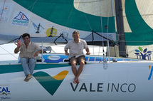 Yves Ecarlat et Lionel Régnier renouent avec le plaisir de la vitesse. Yves Ecarlat et Lionel Régnier renouent avec le plaisir de la vitesse.