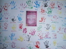 Convention Internationale des Droits de l'Enfants: une opération très réussie, avec près de 200 mains déposées ! Convention Internationale des Droits de l'Enfants: une opération très réussie, avec près de 200 mains déposées !