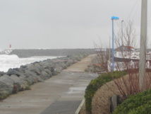 Vigilance de niveau ORANGE pour vent violent, vigilance de niveau ORANGE pour le risque de vagues-submersion Vigilance de niveau ORANGE pour vent violent, vigilance de niveau ORANGE pour le risque de vagues-submersion