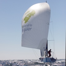 Thomas Normand (Financière de l’Echiquier), obligé de faire escale à La Corogne Thomas Normand (Financière de l’Echiquier), obligé de faire escale à La Corogne