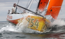 Au pointage de 16 heures, Bertrand Delesne n’était plus qu’à 135 milles de l’arrivée aux Sables d’Olonne Au pointage de 16 heures, Bertrand Delesne n’était plus qu’à 135 milles de l’arrivée aux Sables d’Olonne
