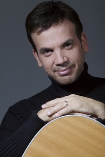 La Tranche-sur-Mer: nuit de la guitare le vendredi 21 janvier à 21h00 avec la participation de Jean-Felix Lalanne La Tranche-sur-Mer: nuit de la guitare le vendredi 21 janvier à 21h00 avec la participation de Jean-Felix Lalanne