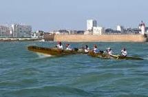 Le CK Côte de Lumière, Les Sables d'Olonne (Vendée), organise la deuxième édition de sa course de longue distance en plusieurs étapes la Vendée Va'a.