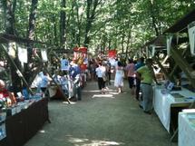 Durant deux jours, le public pourra rencontrer ses auteurs favoris à l'occasion de la 5ème édition du salon du livre vendéen les 16 et 17 juillet Durant deux jours, le public pourra rencontrer ses auteurs favoris à l'occasion de la 5ème édition du salon du livre vendéen les 16 et 17 juillet