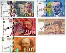Les derniers billets en francs peuvent être échangés jusqu'au 17 février 2012.
