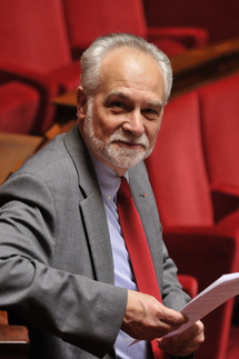Dominique Souchet annonce officiellement sa candidature aux électipons législatives de 2012 dans la 5 ème circonscription de Vendée