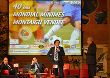 Du 3 au 9 avril, le Mondial de foot de Montaigu accueillera des équipes de jeunes des quatre coins du monde Du 3 au 9 avril, le Mondial de foot de Montaigu accueillera des équipes de jeunes des quatre coins du monde