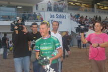 Mercredi 8 Août , le cycliste Thomas Voeckler prendra sa revanche après avoir affronté pour la première fois de sa carrière un cheval qui fut plus rapide que lui en août 2011.