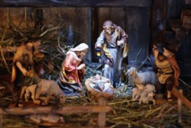 La crèche fait partie depuis des siècles des traditions populaires et de l'imaginaire des Français