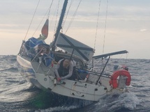 Photo prise depuis le bateau accompagnateur Señor Blue.