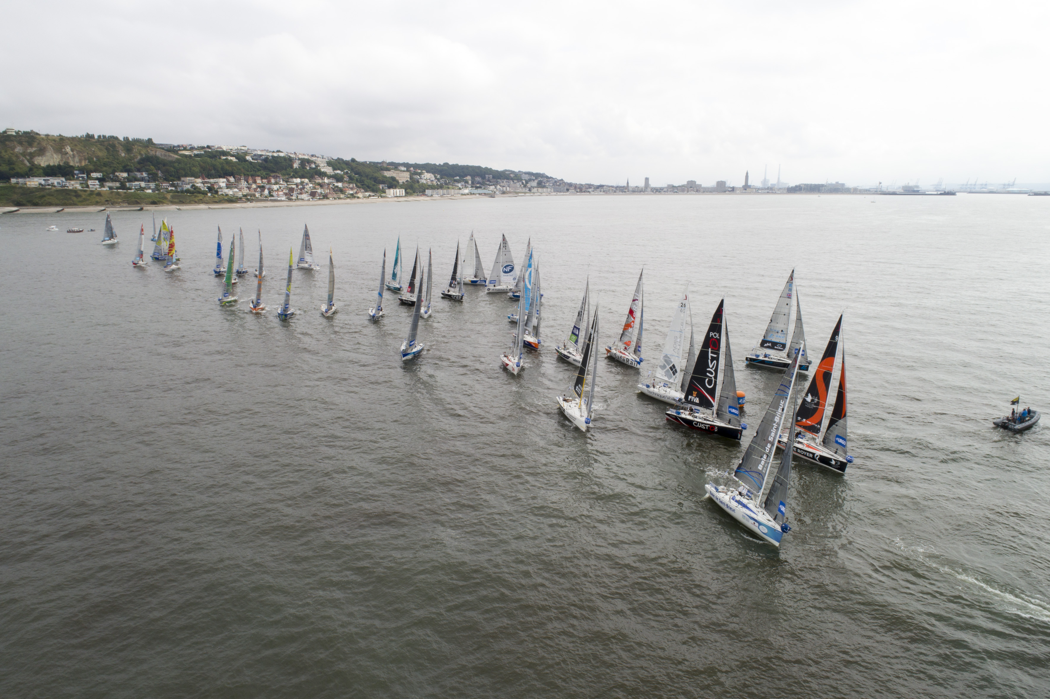 La Solitaire Urgo le Figaro : Martin Le Pape vainqueur du prologue URGO