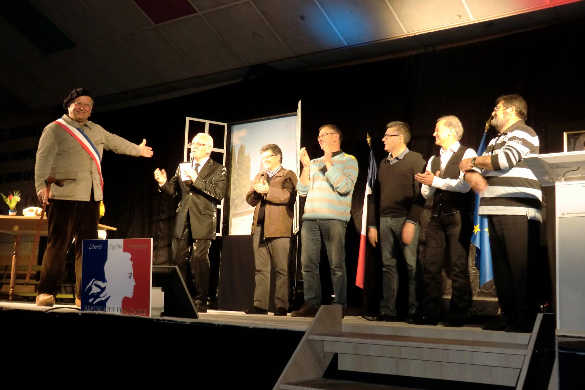 "Je vous salue mairie " le nouveau spectacle de Chapuze