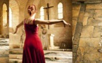 "Béguines, femmes de réponse": spectacle de chant lyrique a capella, danse contemporaine et arts plastiques à Brem-sur-Mer 
