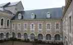 Fusion des deux communautés de carmélites de Vendée