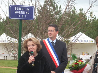 Catherine Gayda, Présidente du Comitéde jumelage  et Yannick Moreau Maire d'Olonne-sur-Mer  