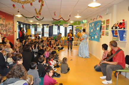 Le père Noël entre en scène chez « Les Moussaillons du Payré » Le père Noël entre en scène chez « Les Moussaillons du Payré »