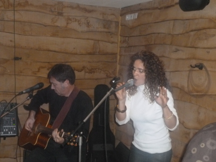 Le duo Gil Yaquero en concert ce samedi 2 juin à 21h00 Le duo Gil Yaquero en concert ce samedi 2 juin à 21h00