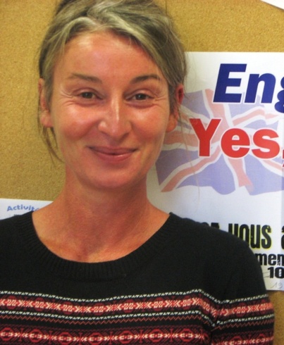 Sylvie est formatrice et a un diplôme de traductrice après avoir vécu 12 ans en Angleterre. Sylvie est formatrice et a un diplôme de traductrice après avoir vécu 12 ans en Angleterre.