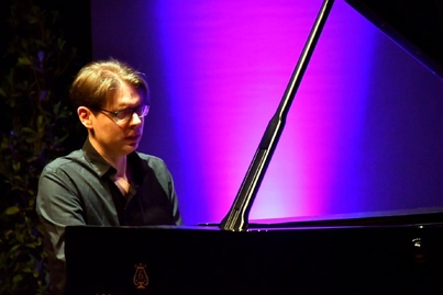 Le pianiste Tristan Pfaff sur la scène du Manoir ce jeudi Le pianiste Tristan Pfaff sur la scène du Manoir ce jeudi