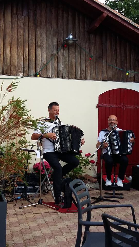 « Les Boutons Flingueurs » se produisent dans le cadre de la fête du sel qui a lieu ce dimanche à partir de 11 h 00