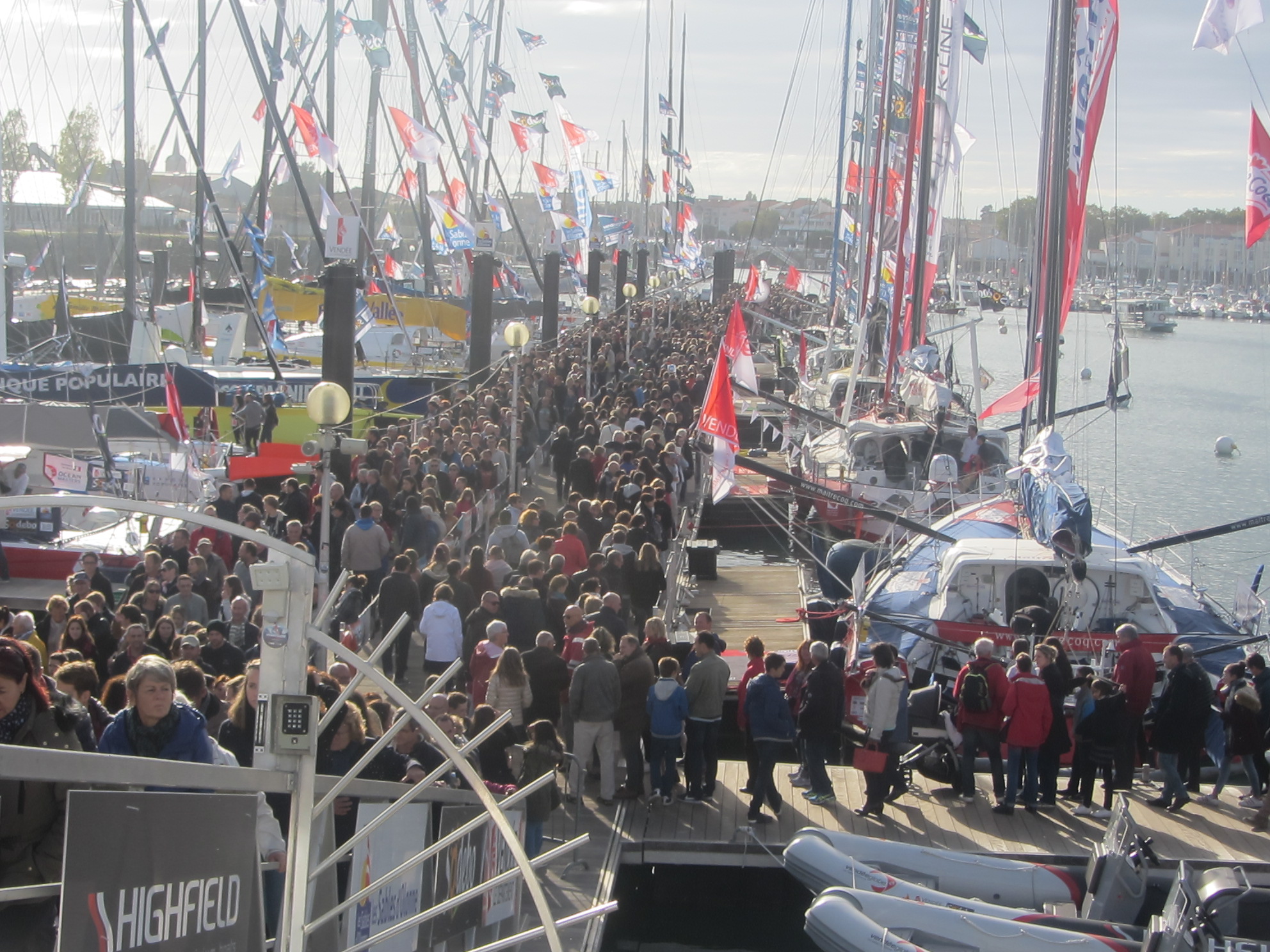 Village du Vendée Globe : plus de 300 000 visiteurs en une semaine ! Village du Vendée Globe : plus de 300 000 visiteurs en une semaine !
