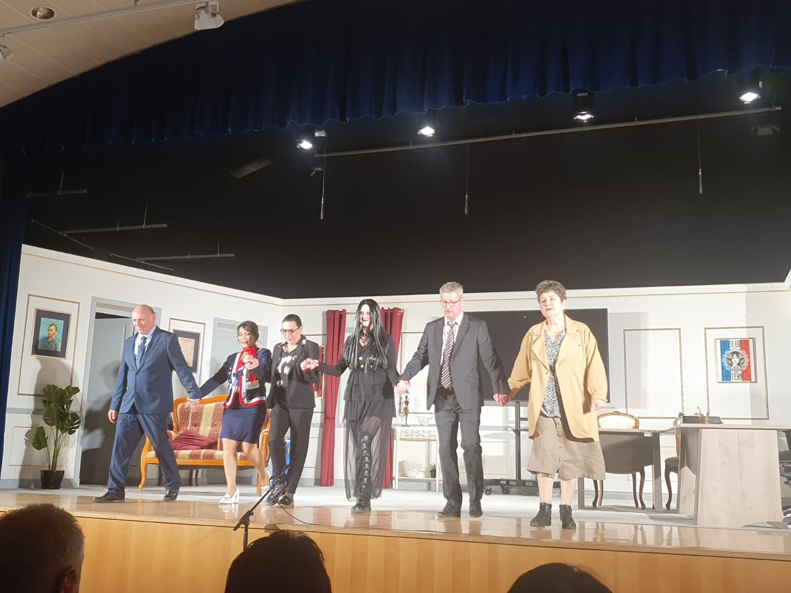 Salle comble pour le spectacle des Baladins talmondais Salle comble pour le spectacle des Baladins talmondais